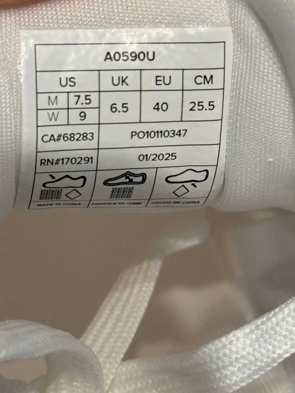 ALO Yoga White Women's Sneakers